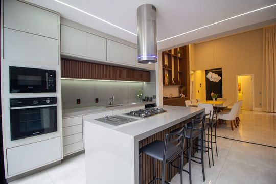 Cozinha de casa de condomínio para alugar com 4 quartos, 550m² em Jardim Novo Mundo, Sorocaba