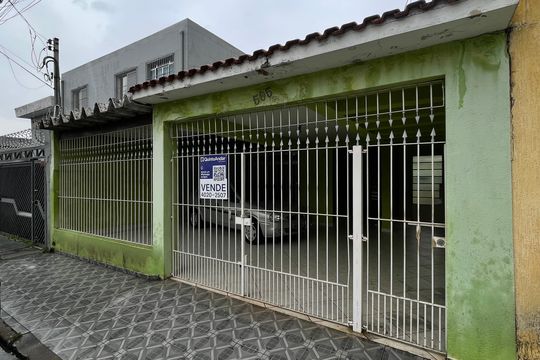 Fachada + Placa de casa à venda com 2 quartos, 140m² em Vila Rosaria, São Paulo