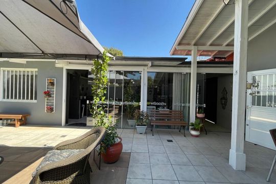 Casa à venda com 3 quartos, 176m² em Vila Nova, Novo Hamburgo