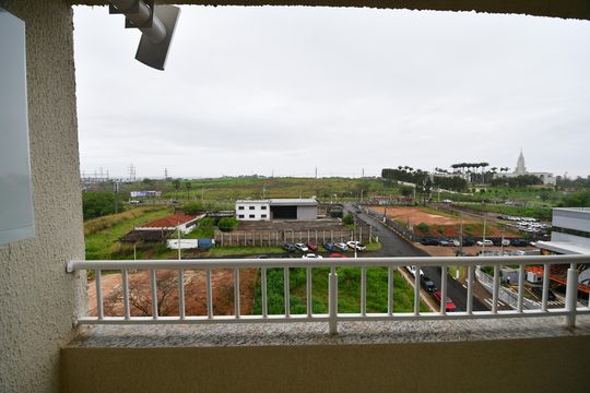 Área de Serviço - Vista de apartamento para alugar com 2 quartos, 44m² em Notre Dame, Campinas
