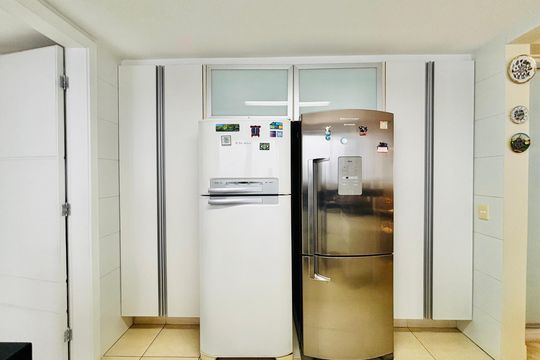 Cozinha  de casa de condomínio para alugar com 6 quartos, 550m² em Jardim Paulista, Barueri