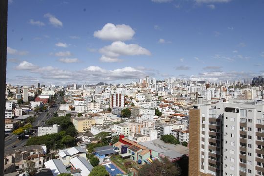 Vista de apartamento para alugar com 2 quartos, 59m² em Nova Suíça, Belo Horizonte