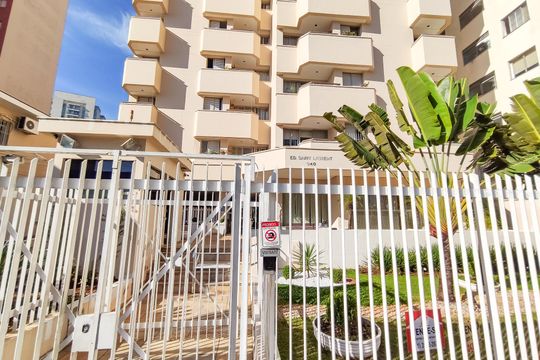 Fachada de apartamento para alugar com 2 quartos, 71m² em Vila Guarani, São Paulo