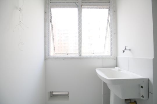 Área de ServiçoÁrea de Serviço de apartamento para alugar com 2 quartos, 50m² em Vila das Belezas, São Paulo