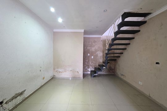 Sala  de casa à venda com 2 quartos, 90m² em Sítio dos Vianas, São Bernardo do Campo