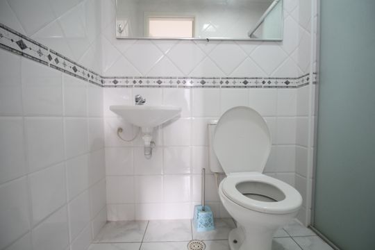 Banheiro de apartamento à venda com 1 quarto, 35m² em Vila Morumbi, São Paulo