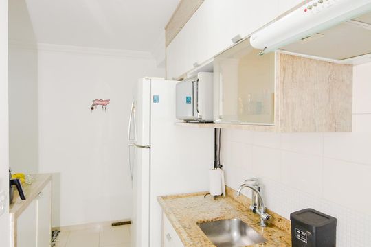 Cozinha de apartamento para alugar com 2 quartos, 50m² em Vila Augusta, Guarulhos