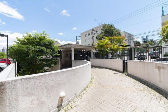 Área comum de apartamento para alugar com 2 quartos, 50m² em Vila Augusta, Guarulhos