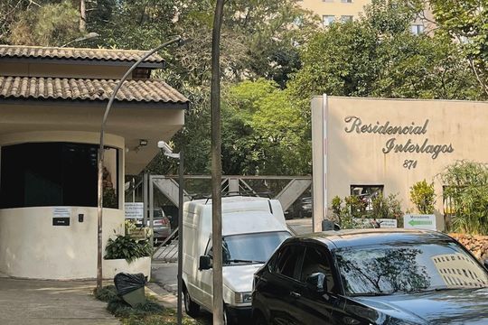 Fachada de apartamento à venda com 2 quartos, 75m² em Jardim Umuarama, São Paulo