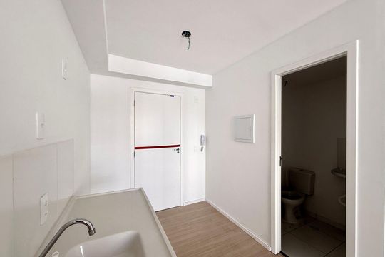 Cozinha  de kitnet/studio para alugar com 1 quarto, 24m² em Itaim Bibi, São Paulo
