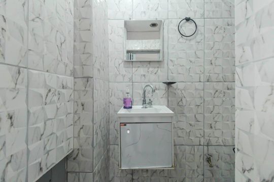 Banheiro da Garagem de casa à venda com 4 quartos, 125m² em Vila Portuguesa, São Paulo