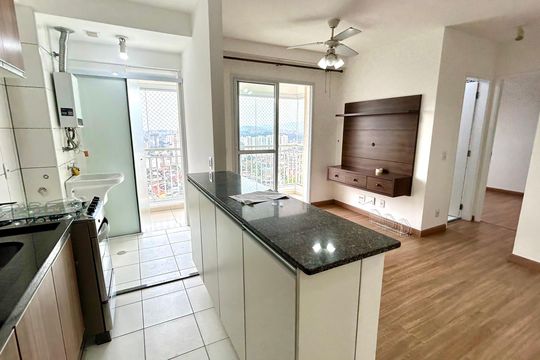 Cozinha de apartamento para alugar com 2 quartos, 58m² em Jardim Flor da Montanha, Guarulhos