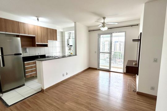 Apartamento para alugar com 2 quartos, 58m² em Jardim Flor da Montanha, Guarulhos
