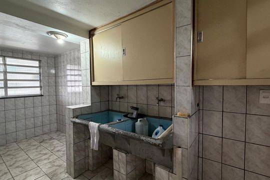 Casa para alugar com 3 quartos, 97m² em Vila Maria Helena, Carapicuíba