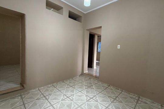 Casa para alugar com 3 quartos, 97m² em Vila Maria Helena, Carapicuíba