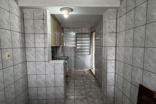 Casa para alugar com 3 quartos, 97m² em Vila Maria Helena, Carapicuíba