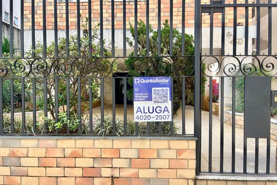 Apartamento para alugar com 4 quartos, 110m² em Santa Efigênia, Belo Horizonte