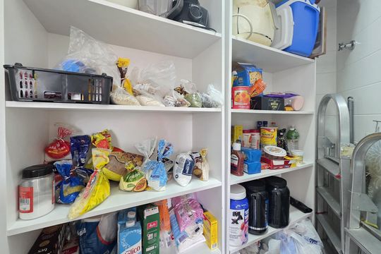 Despensa de apartamento à venda com 3 quartos, 220m² em Vila Assunção, Santo André
