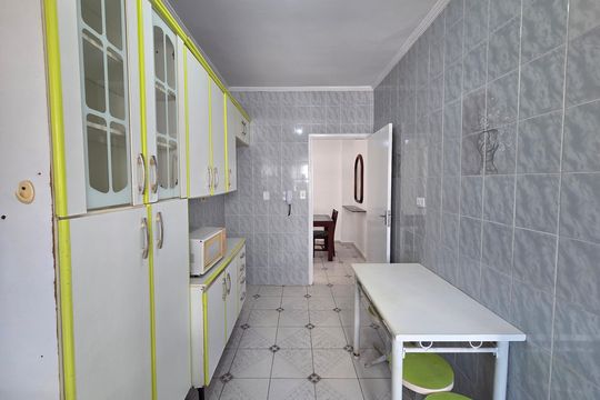 Cozinha de apartamento para alugar com 1 quarto, 62m² em Aviação, Praia Grande