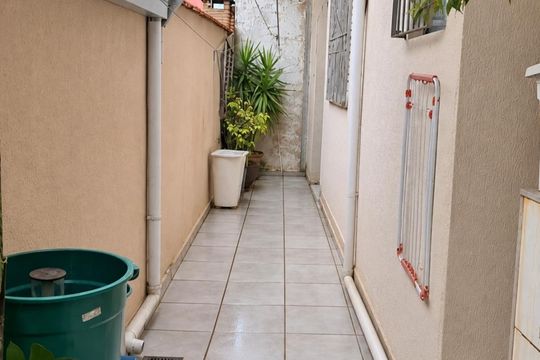 Área externa de casa à venda com 4 quartos, 184m² em Vila Curuçá, Santo André