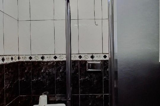 Banheiro de casa à venda com 4 quartos, 184m² em Vila Curuçá, Santo André