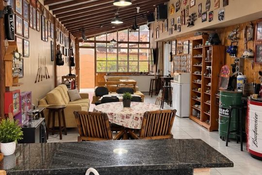 Área externa de casa à venda com 4 quartos, 184m² em Vila Curuçá, Santo André