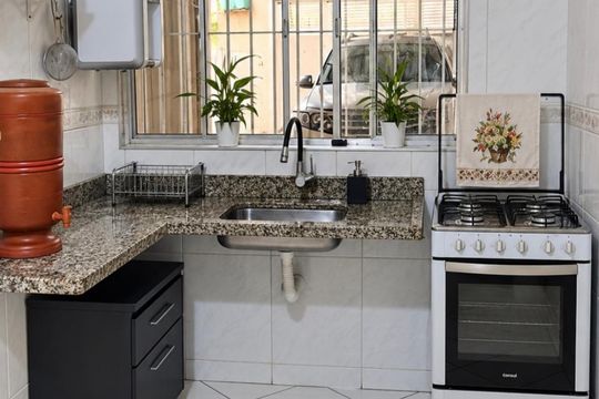 Cozinha de casa à venda com 4 quartos, 184m² em Vila Curuçá, Santo André