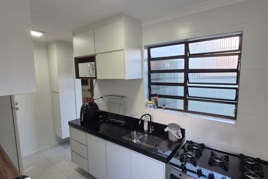 Cozinha de casa à venda com 3 quartos, 150m² em Santa Terezinha, São Bernardo do Campo