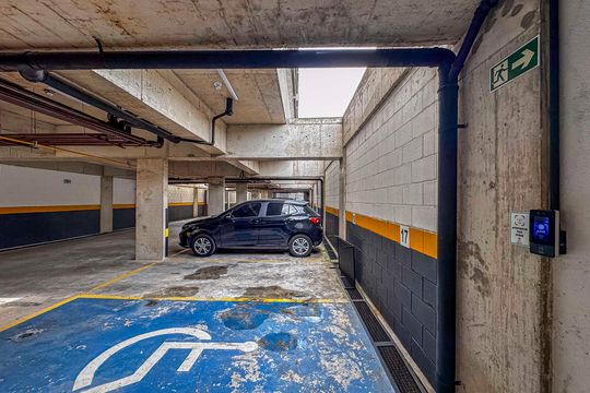 Garagem de apartamento para alugar com 2 quartos, 48m² em Campestre, Santo André
