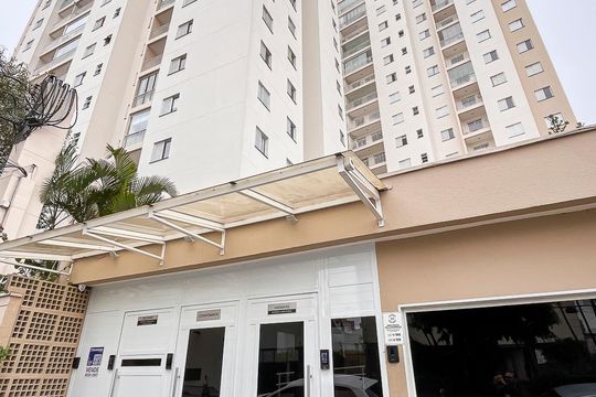 Fachada + plaquinha de apartamento à venda com 2 quartos, 55m² em Vila Caminho do Mar, São Bernardo do Campo