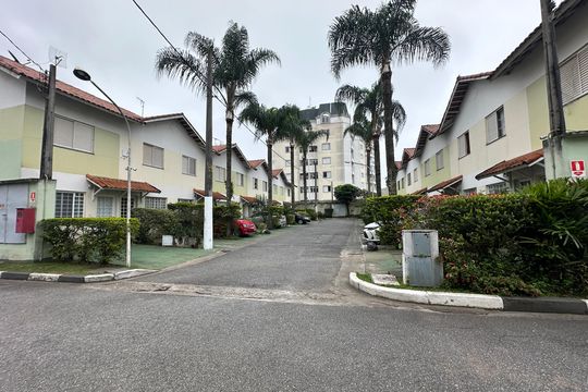 Área comum de casa de condomínio para alugar com 2 quartos, 63m² em Jardim Regina Alice, Barueri