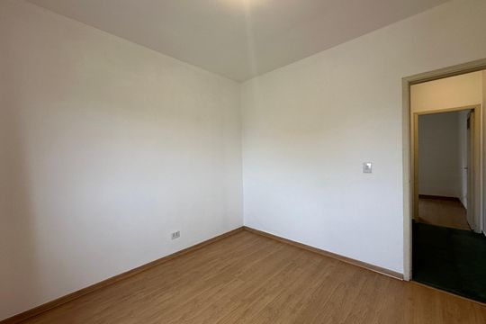 Quarto 2 de casa de condomínio para alugar com 2 quartos, 63m² em Jardim Regina Alice, Barueri