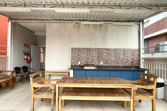 Área comum - Churrasqueira de apartamento para alugar com 1 quarto, 45m² em Pinheiros, São Paulo