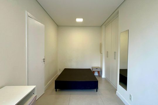 Quarto de apartamento para alugar com 1 quarto, 45m² em Pinheiros, São Paulo