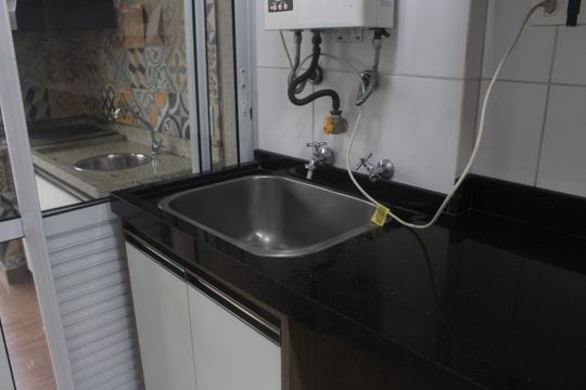 Área de Serviço de apartamento para alugar com 2 quartos, 68m² em Barcelona, São Caetano do Sul