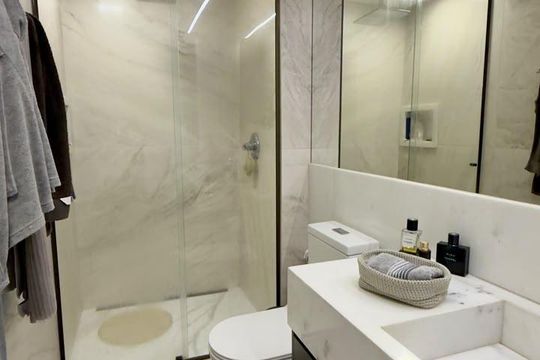 Apartamento à venda com 1 quarto, 77m² em Coracao de Jesus, Belo Horizonte