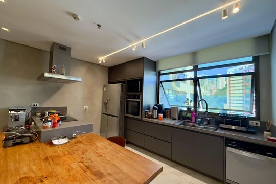 Apartamento à venda com 1 quarto, 77m² em Coracao de Jesus, Belo Horizonte