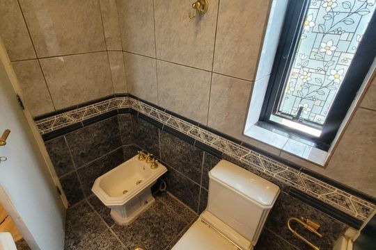 Banheiro  de apartamento para alugar com 1 quarto, 39m² em Higienópolis, São Paulo