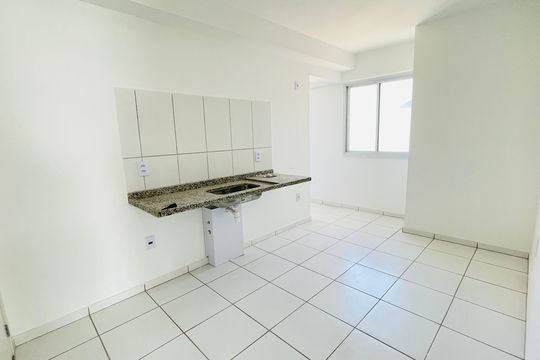 Cozinha de apartamento para alugar com 4 quartos, 131m² em Jardim Santa Barbara, Embu das Artes