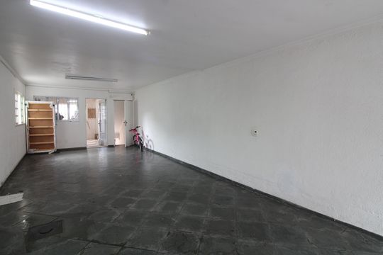 Garagem de casa à venda com 3 quartos, 300m² em Vila Lais, São Paulo