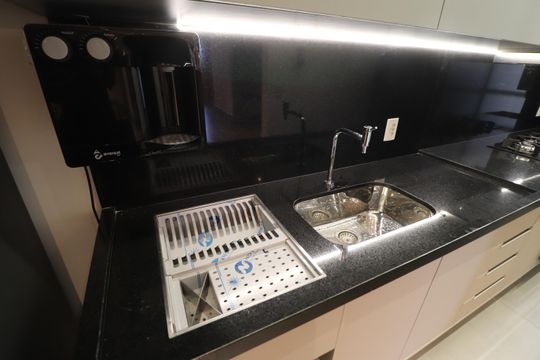 Cozinha de apartamento para alugar com 3 quartos, 103m² em Jardim Sul, Uberlândia