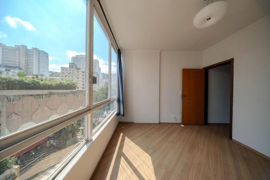 Quarto 1 de kitnet/studio para alugar com 1 quarto, 39m² em Bela Vista, São Paulo