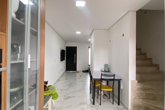 Casa à venda com 2 quartos, 127m² em Bela Vista, Osasco