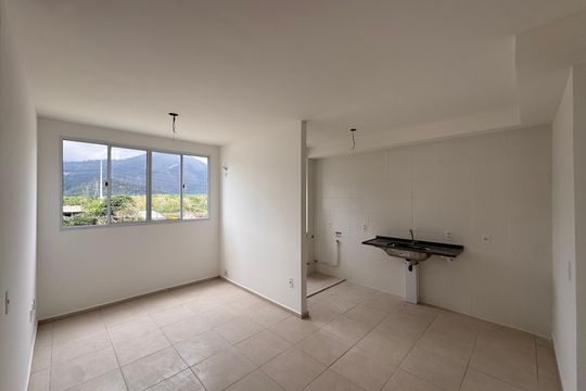 Apartamento à venda com 2 quartos, 46m² em Recreio dos Bandeirantes, Rio de Janeiro