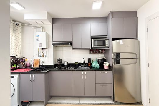 Cozinha de apartamento à venda com 2 quartos, 37m² em Vila Marina, São Paulo