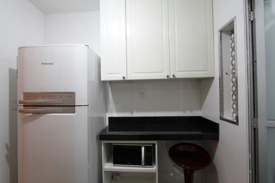 Cozinha de apartamento à venda com 3 quartos, 72m² em Cinquentenario, Belo Horizonte