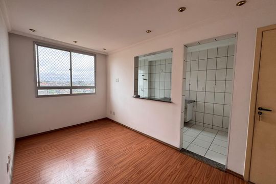 Sala de apartamento para alugar com 2 quartos, 54m² em Jardim Roberto, Osasco