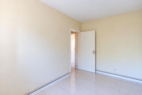 Quarto de apartamento para alugar com 2 quartos, 54m² em Camaquã, Porto Alegre