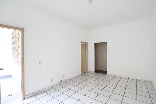 Sala de casa de condomínio para alugar com 1 quarto, 76m² em Anil, Rio de Janeiro