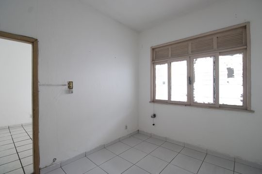 Quarto de casa de condomínio para alugar com 1 quarto, 76m² em Anil, Rio de Janeiro